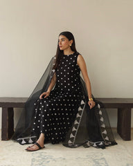 Mahbas | 3-Piece Stitched