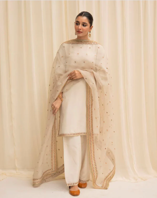 Aabroo | 3-Piece Stitched